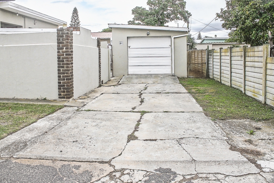 3 Bedroom Property for Sale in Bredasdorp Western Cape